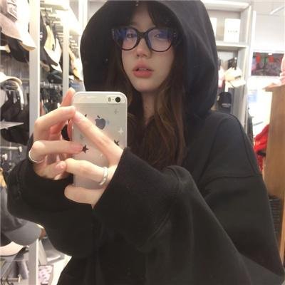 校草是女生